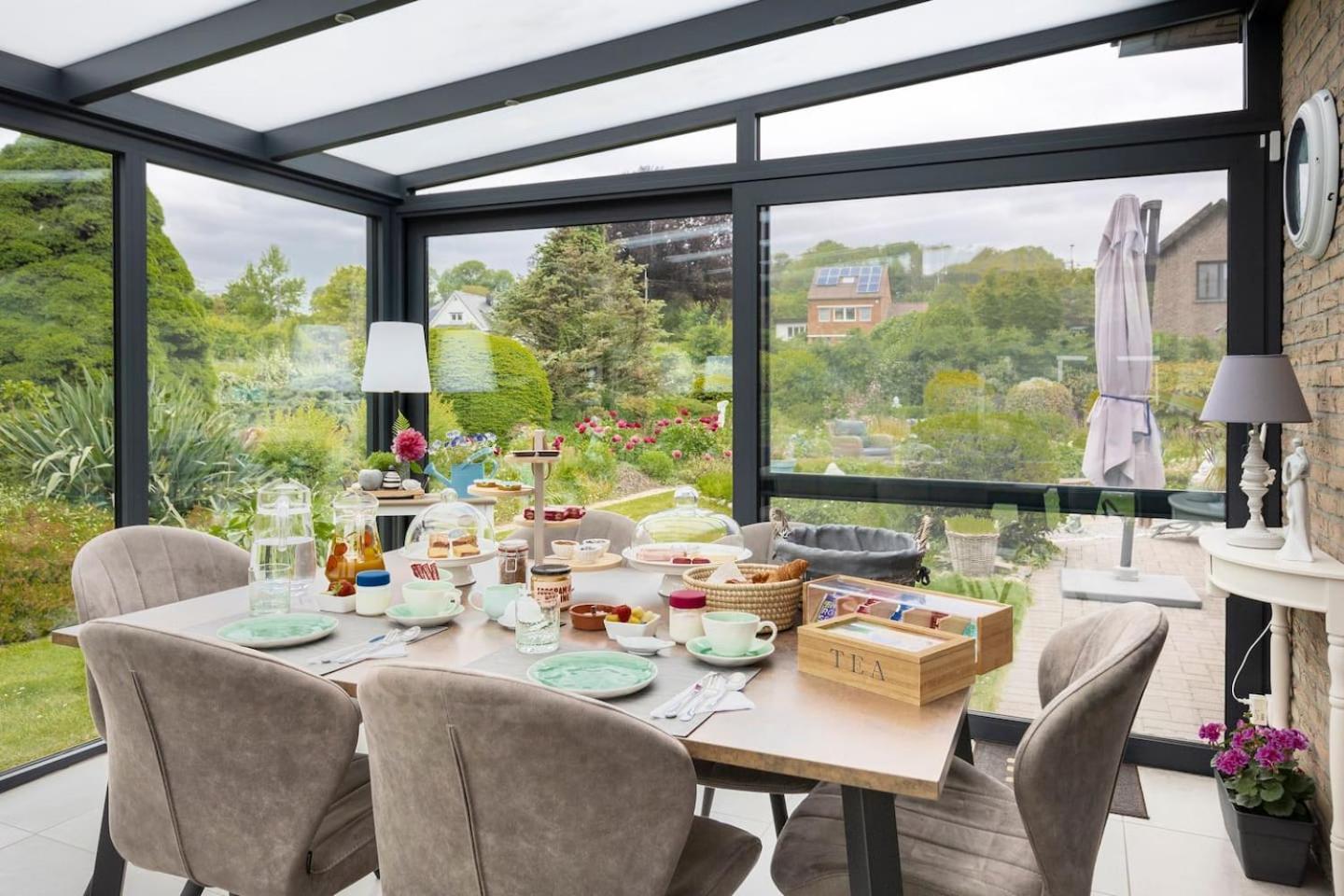 B&B La Villa Orchidees, Breakfast Included Bassenge Eksteriør bilde